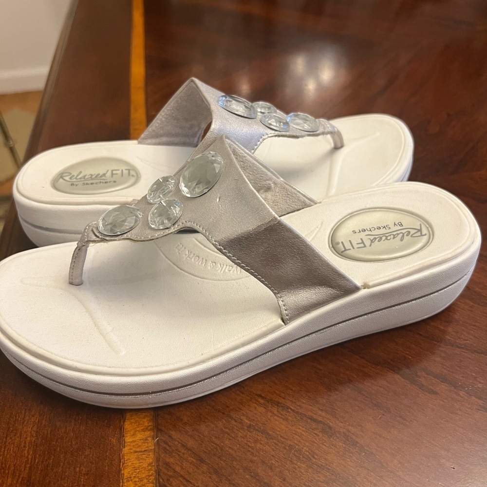 SOLD Sketchers orthotic White and Silver Sandals with Gem Accents